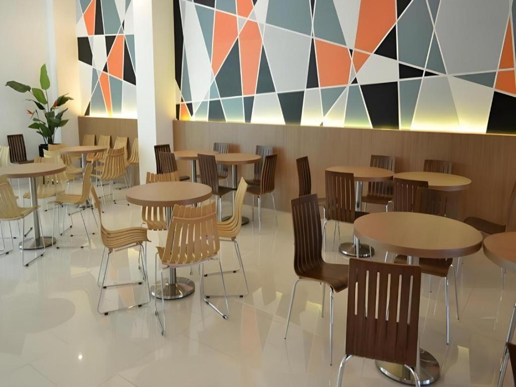 Clay Hotel Jakarta Ngoại thất bức ảnh