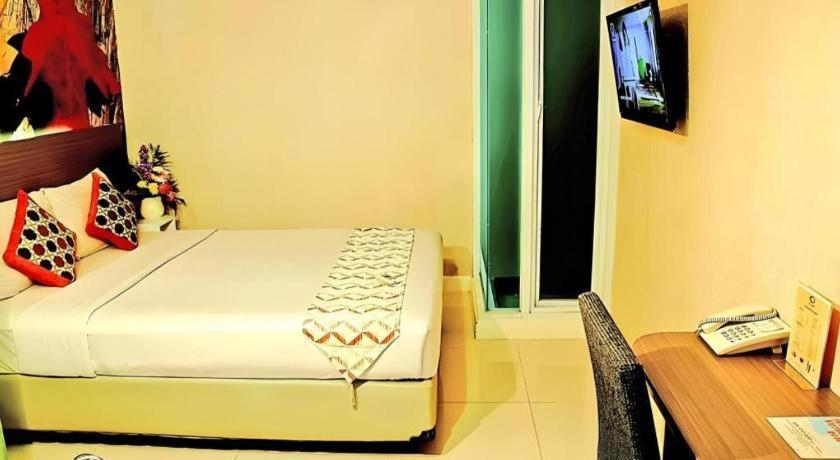 Clay Hotel Jakarta Ngoại thất bức ảnh
