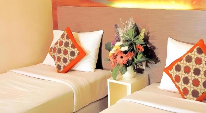 Clay Hotel Jakarta Ngoại thất bức ảnh